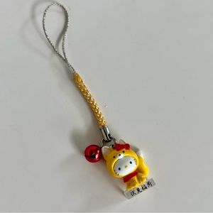 Hello kitty phone charm